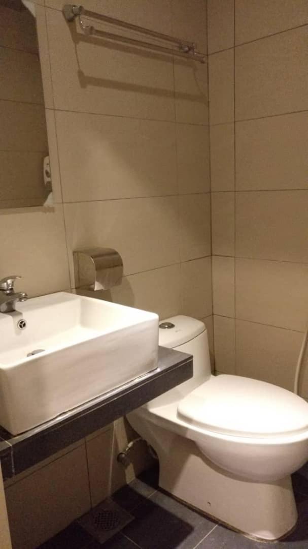 101 Lake View Hotel プチョン エクステリア 写真