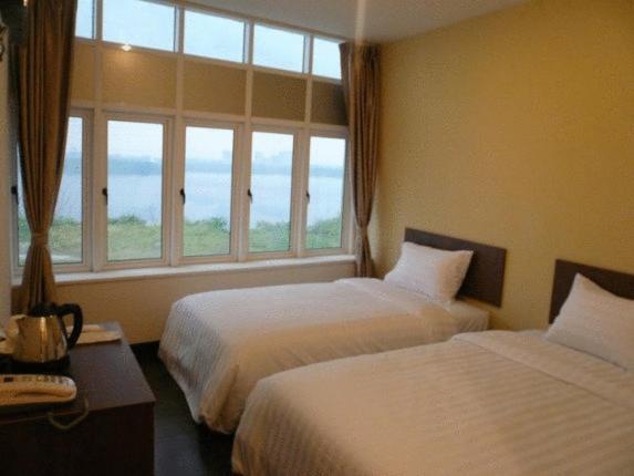 101 Lake View Hotel プチョン 部屋 写真